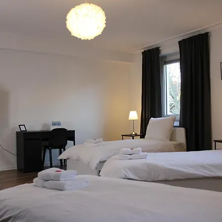 Homestay szállás Mit 3 Einzelbetten Im Zentrum Von Paderborn